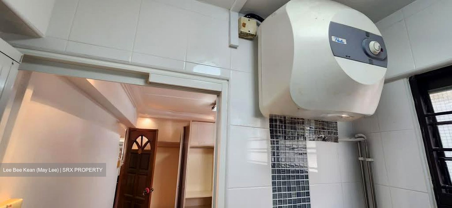Blk 227 Tampines Street 23 (Tampines), HDB 3 Rooms #589263391